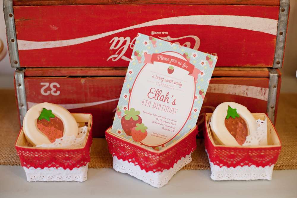 strawberry_styled_shoot__038