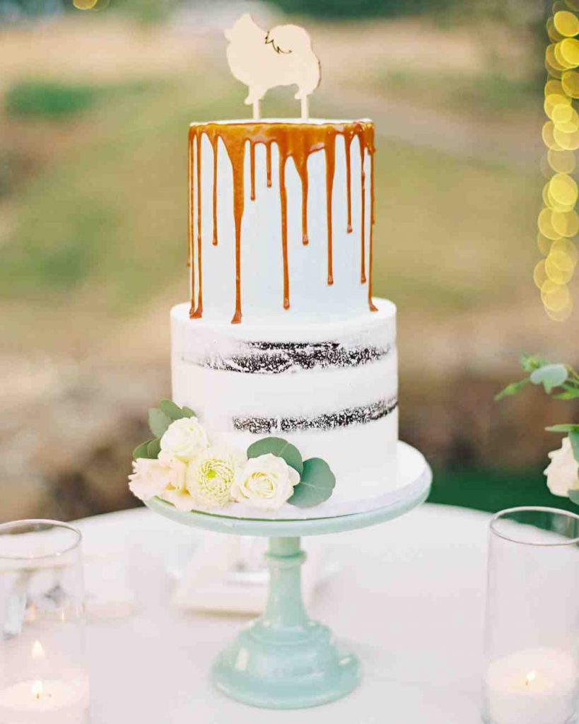 drip-wedding-cakes-the-great-romance-0717_1_vert